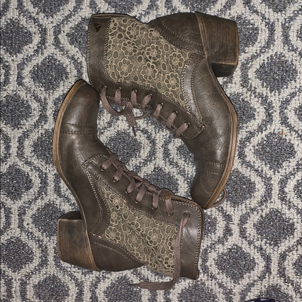 Roxy Vintage Lace Boots